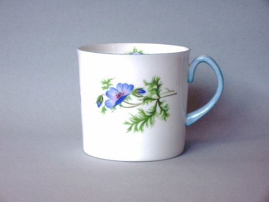 AVON 04 Coffee Cup